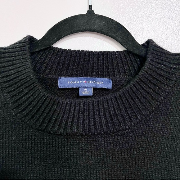 Tommy Hilfiger Noir Knitted High-Low Sweater with Triple Color-block Stripes - Picture 8 of 15
